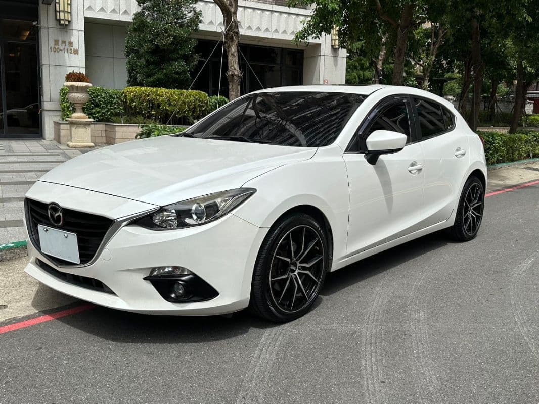 MAZDA MAZDA 3