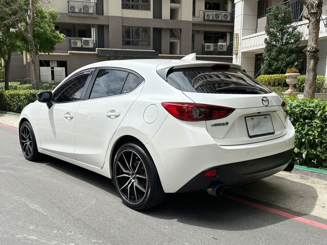 MAZDA MAZDA 3 圖 2