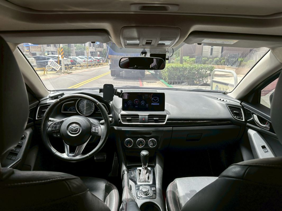 MAZDA MAZDA 3 圖 3