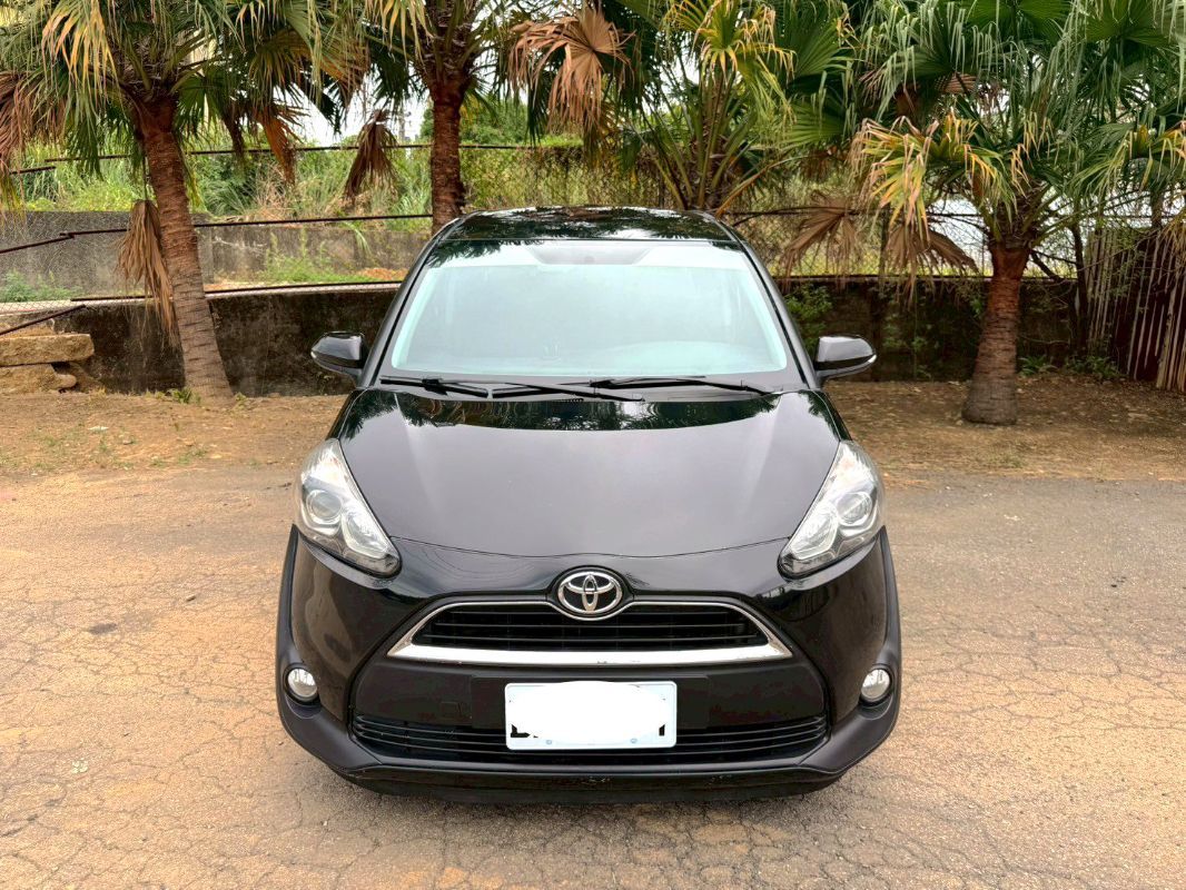 TOYOTA SIENTA 圖 2