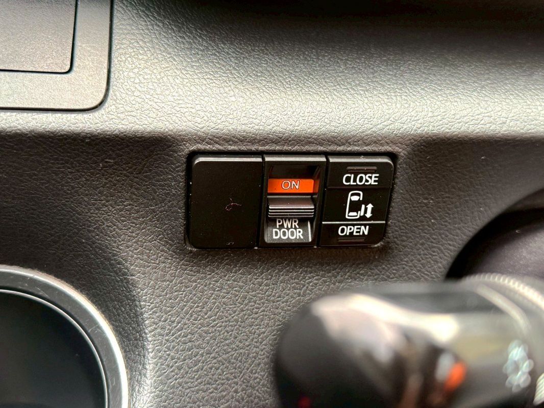 TOYOTA SIENTA 圖 10