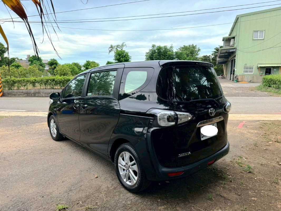 TOYOTA SIENTA 圖 13