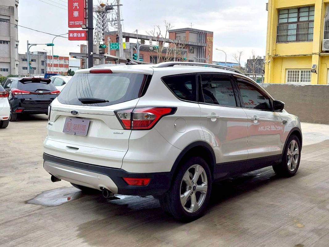 FORD KUGA 圖 18