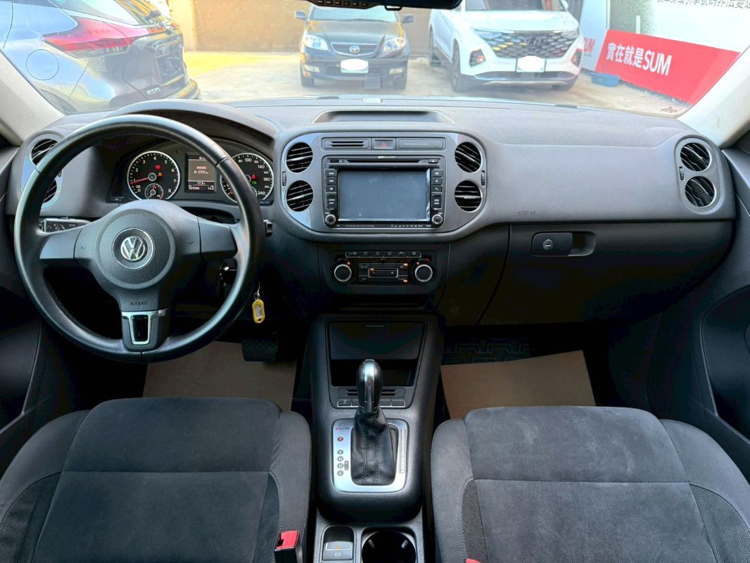 VOLKSWAGEN TIGUAN 圖 4