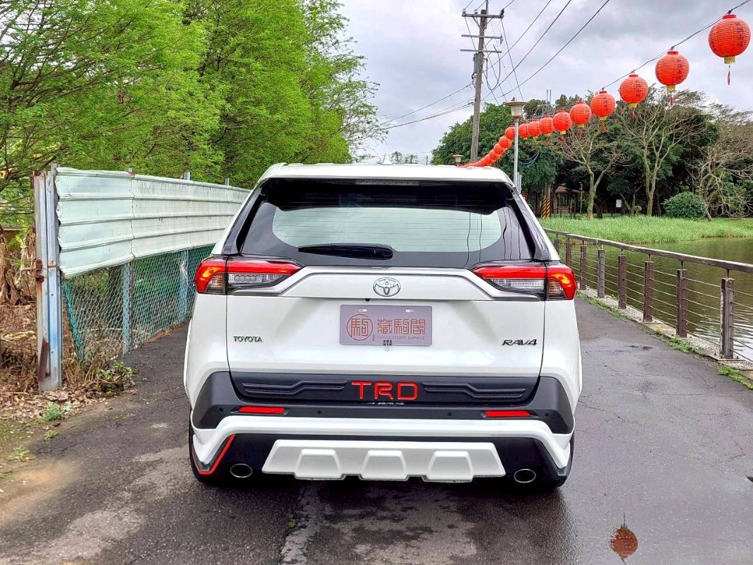 TOYOTA RAV4 圖 20