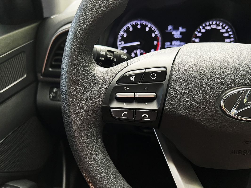 HYUNDAI ELANTRA 圖 6