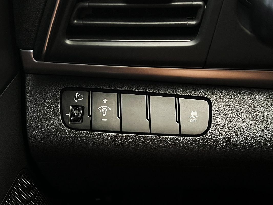 HYUNDAI ELANTRA 圖 10