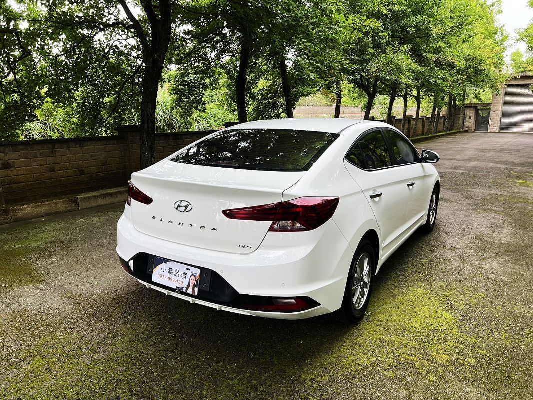 HYUNDAI ELANTRA 圖 16