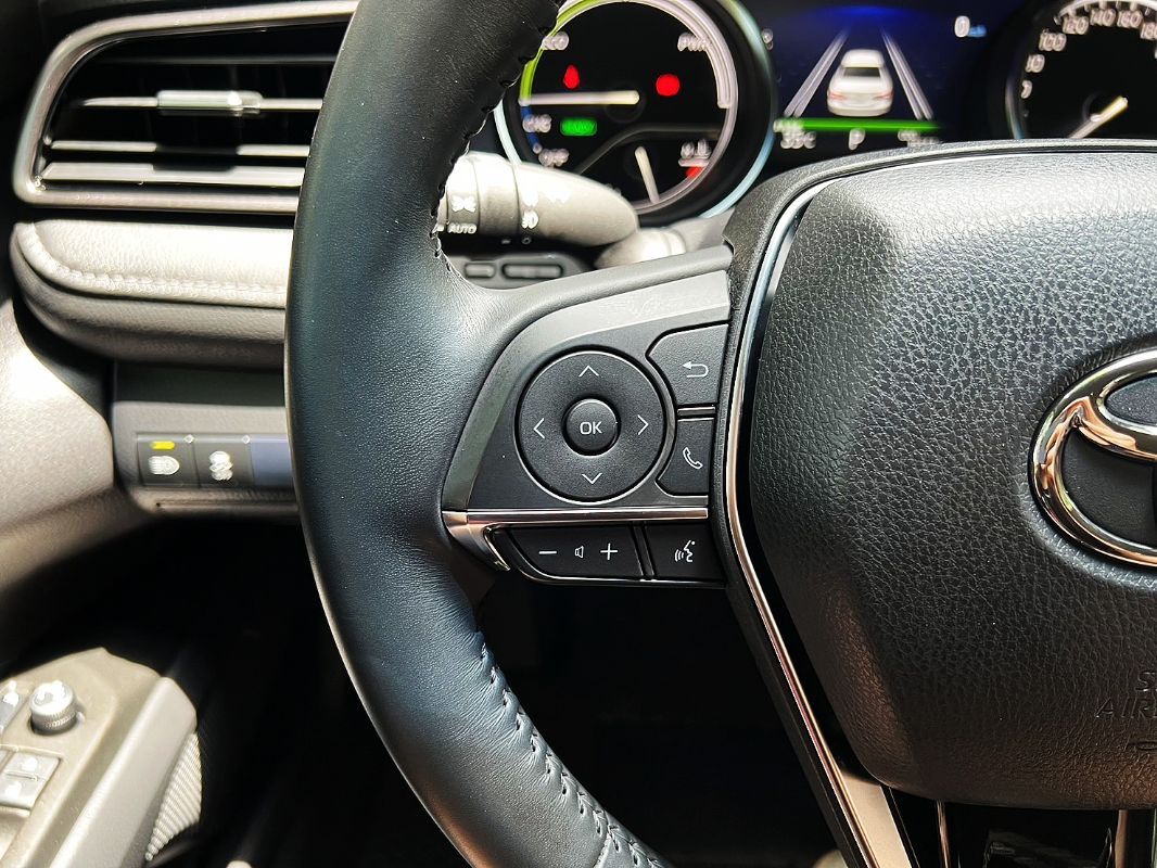 TOYOTA CAMRY HYBRID 圖 6