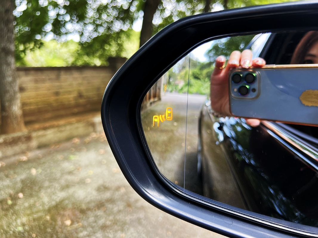 TOYOTA CAMRY HYBRID 圖 9