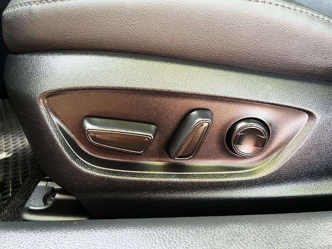 TOYOTA CAMRY HYBRID 圖 11