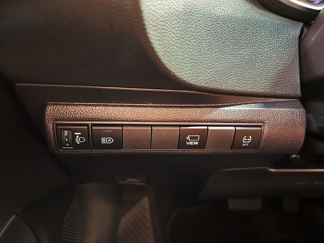 TOYOTA ALTIS HYBRID 圖 10