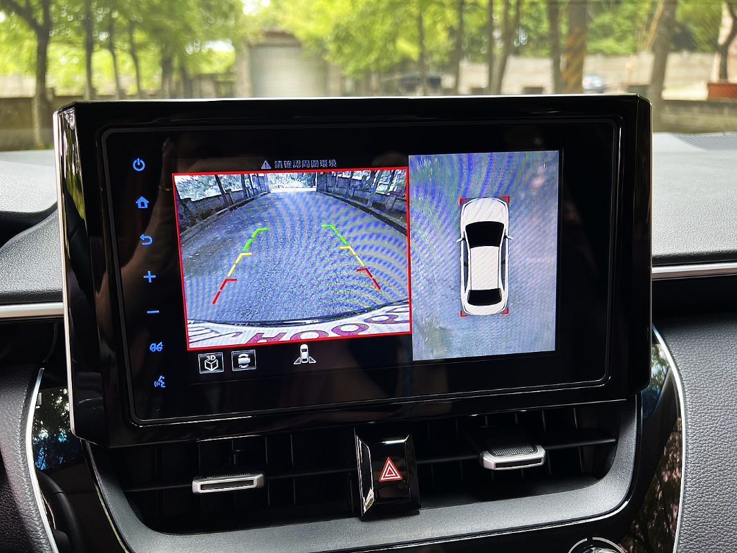 TOYOTA ALTIS HYBRID 圖 15