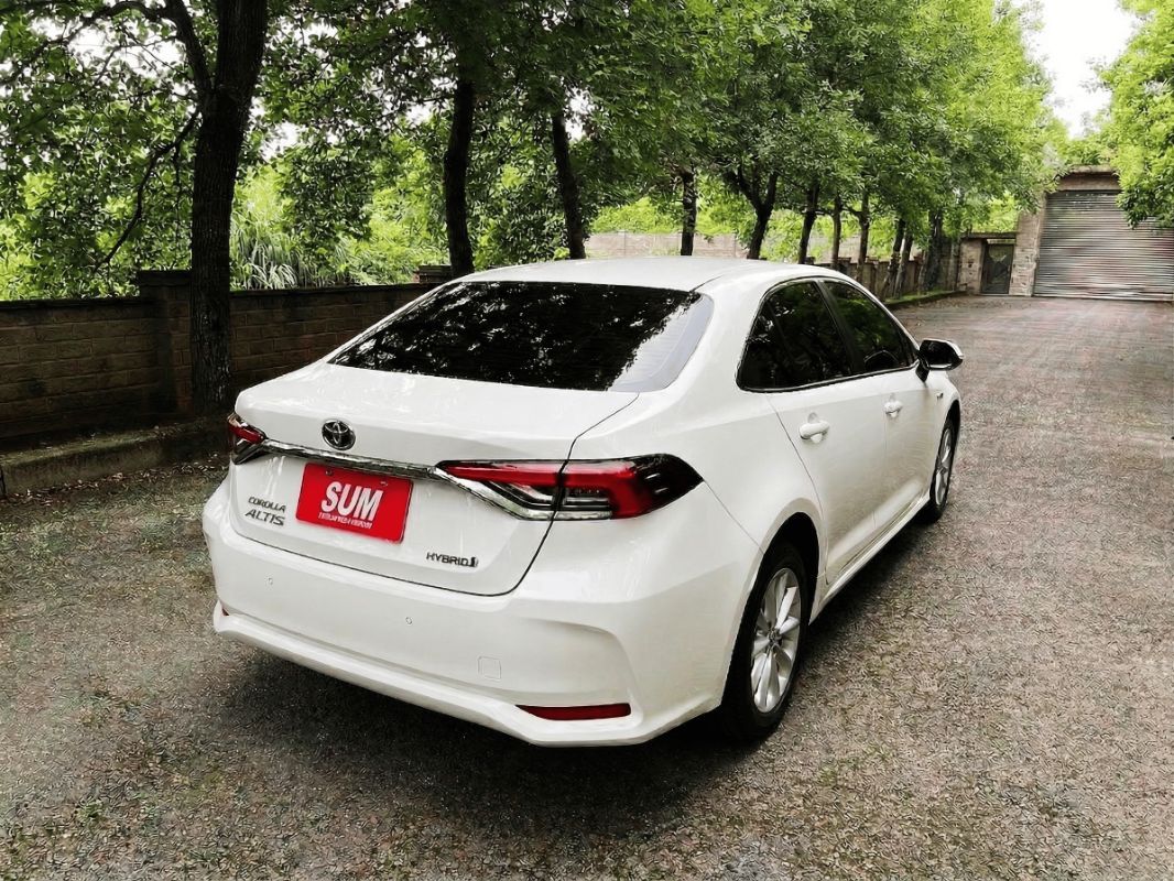 TOYOTA ALTIS HYBRID 圖 17