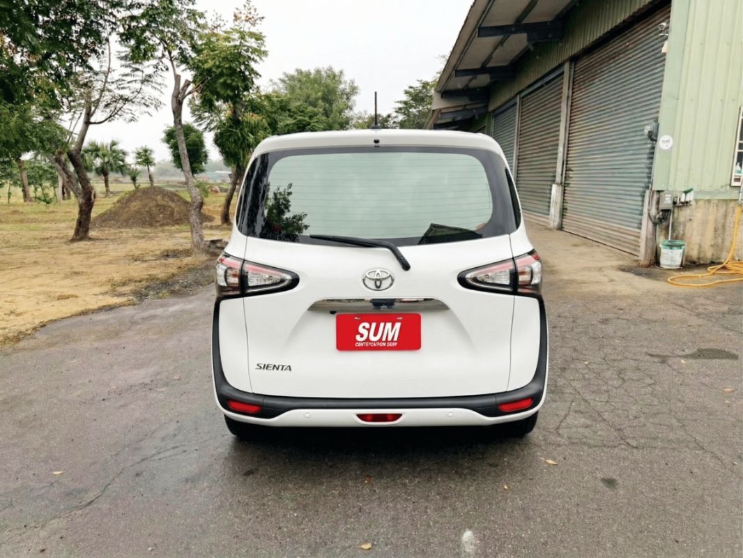 TOYOTA SIENTA 圖 16