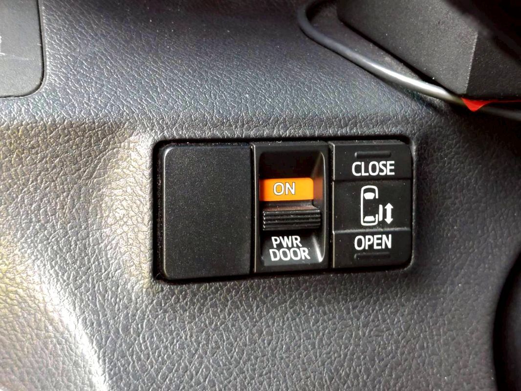 TOYOTA SIENTA 圖 12