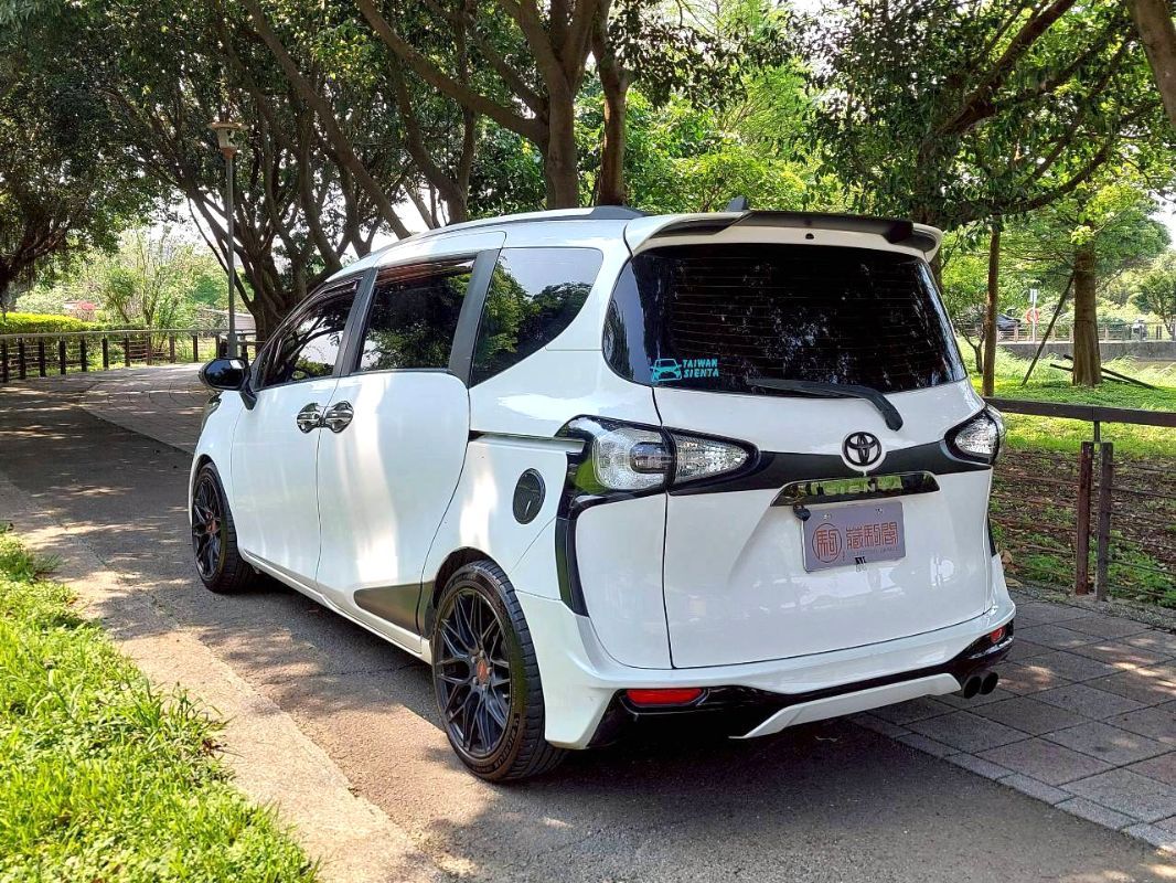 TOYOTA SIENTA 圖 16