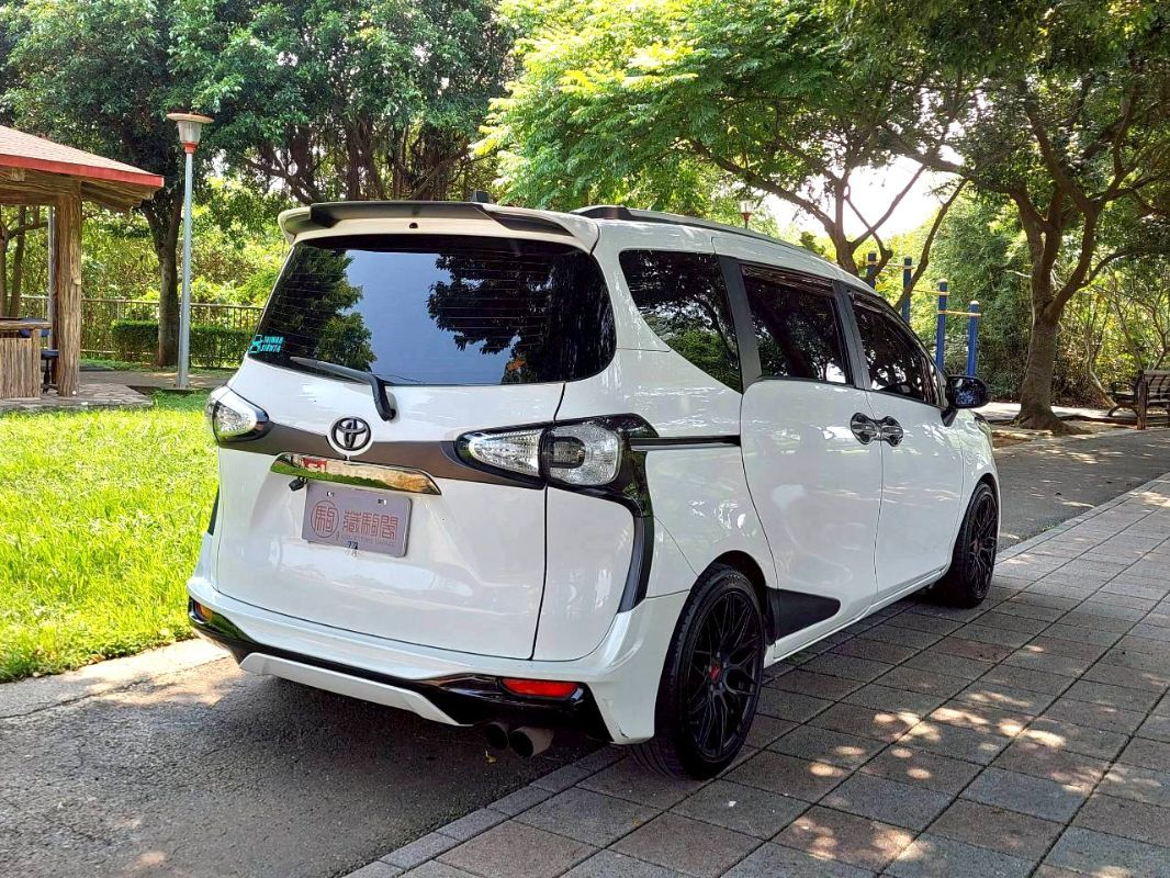 TOYOTA SIENTA 圖 18