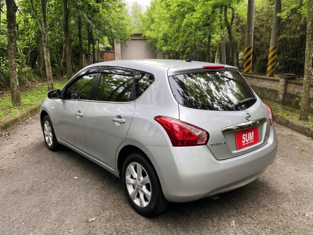 NISSAN TIIDA 圖 10