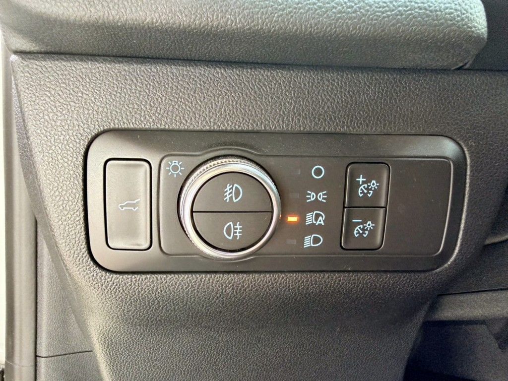 FORD KUGA 圖 10
