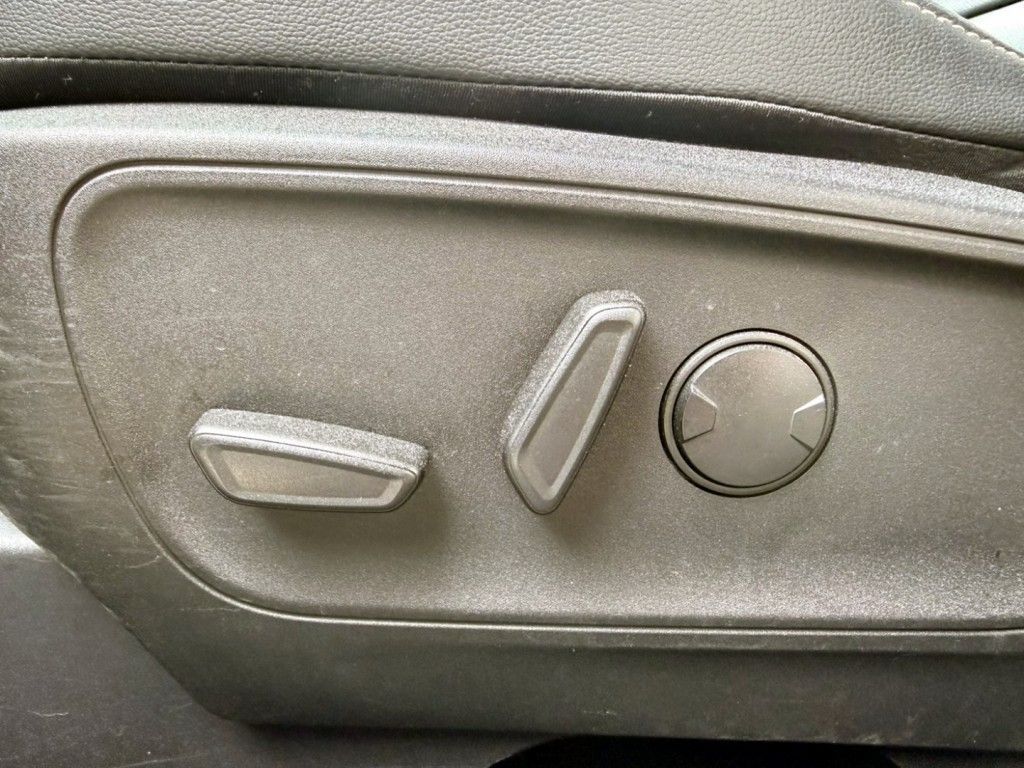 FORD KUGA 圖 12