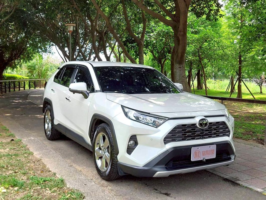 TOYOTA RAV4 圖 3