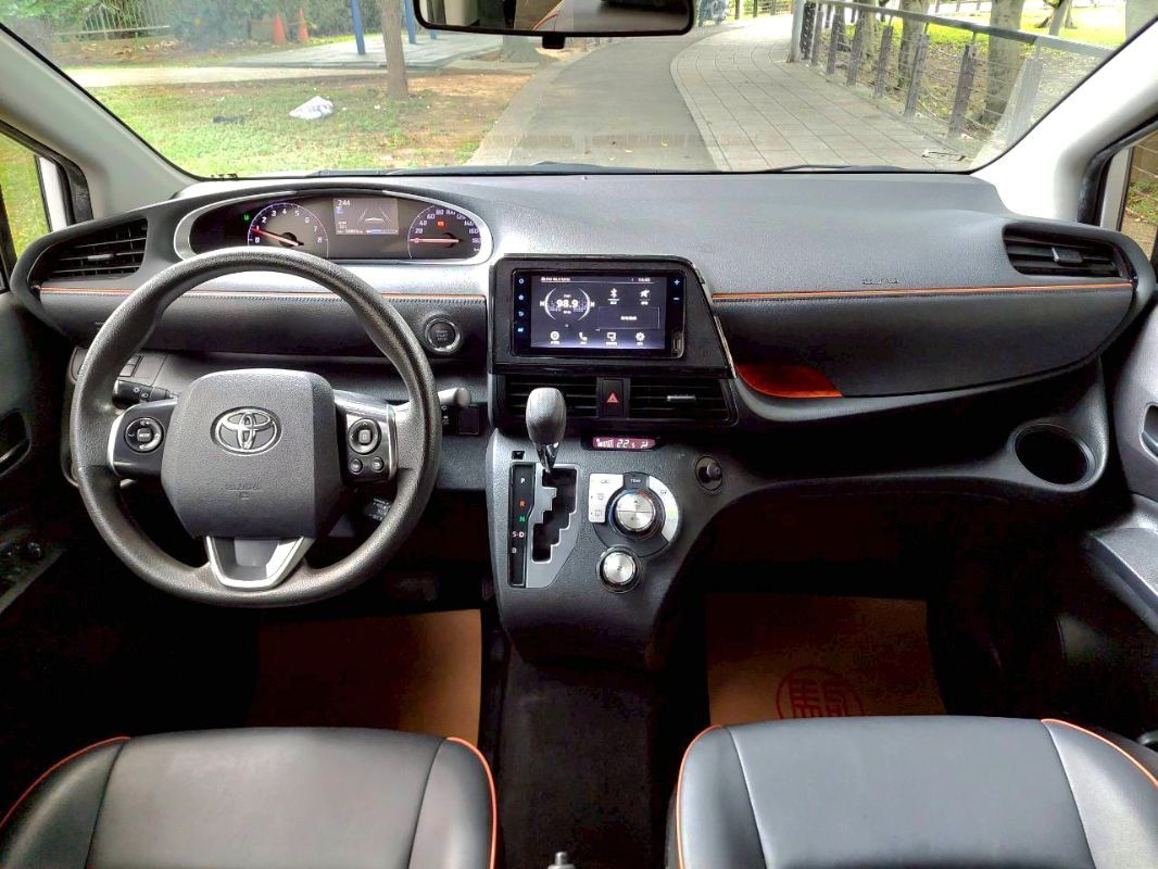 TOYOTA SIENTA 圖 4