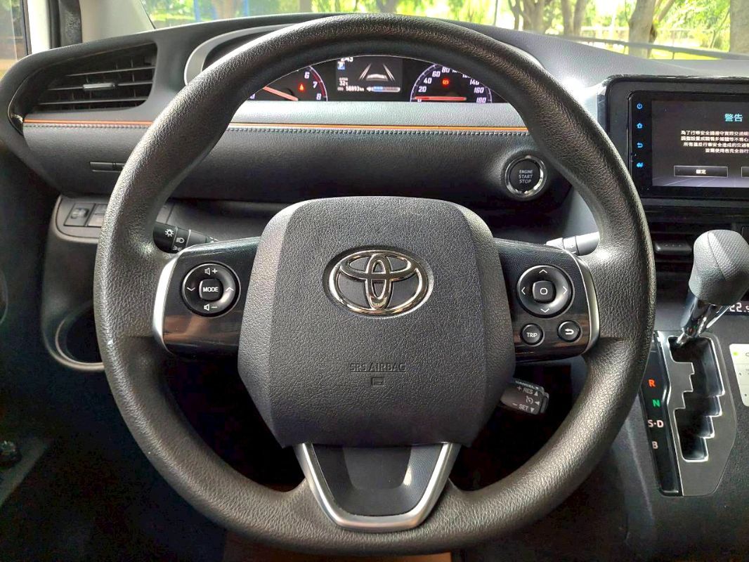 TOYOTA SIENTA 圖 8