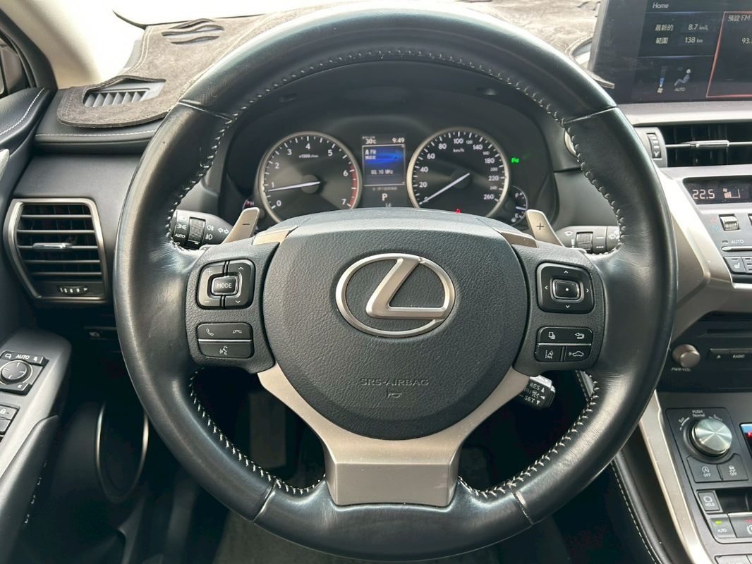 LEXUS NX300 圖 7