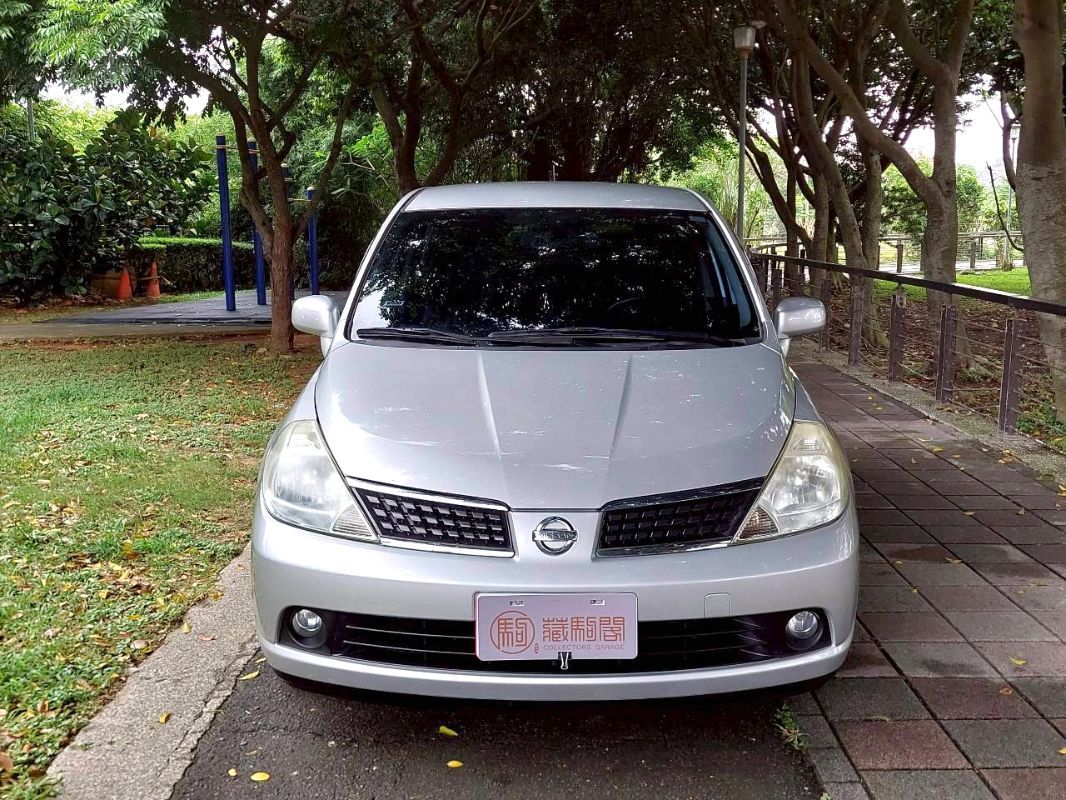 NISSAN TIIDA 圖 2