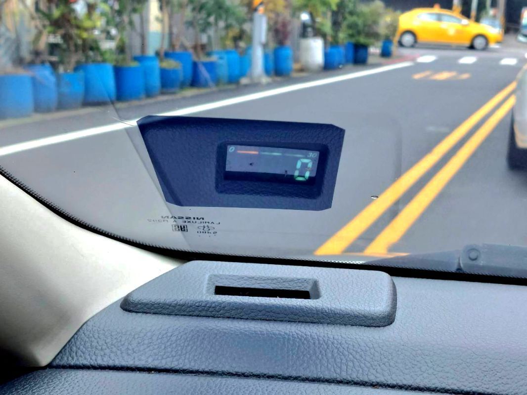 NISSAN TIIDA 圖 9