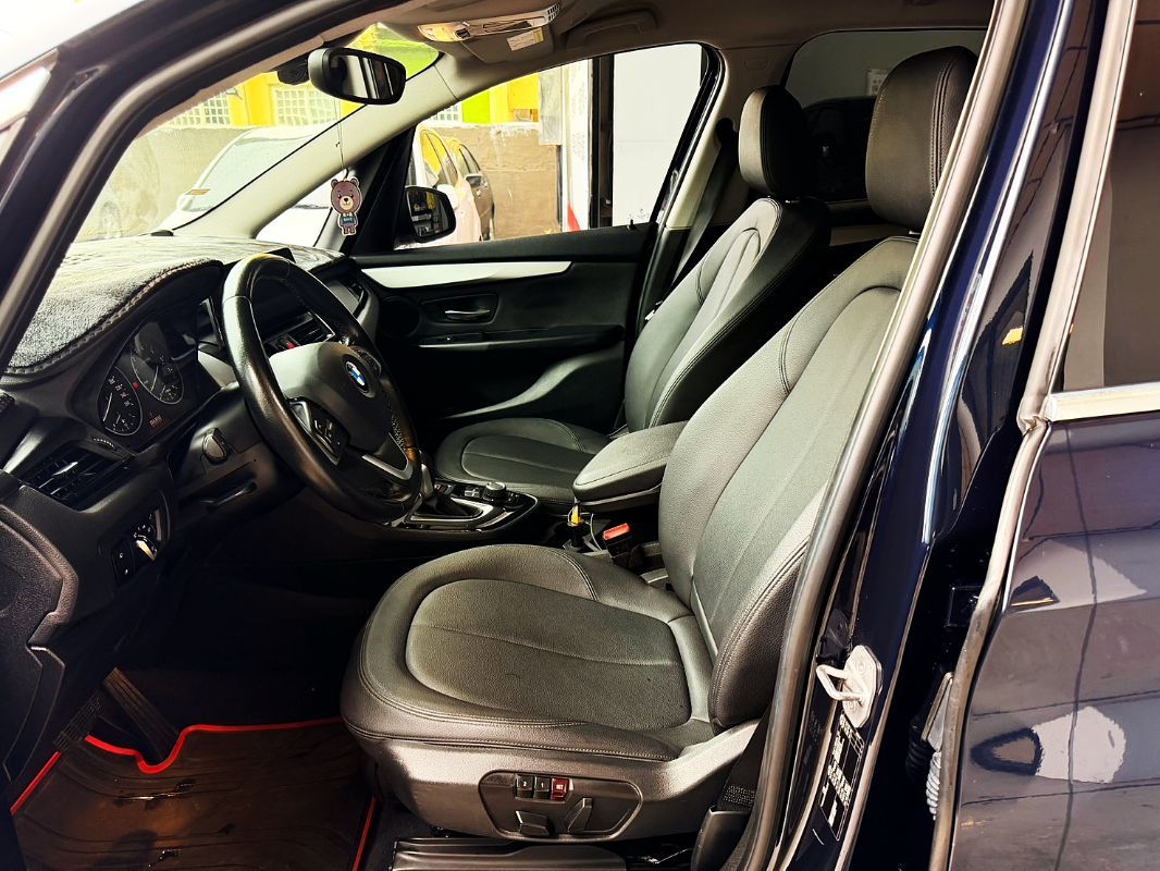 BMW 218I 圖 4