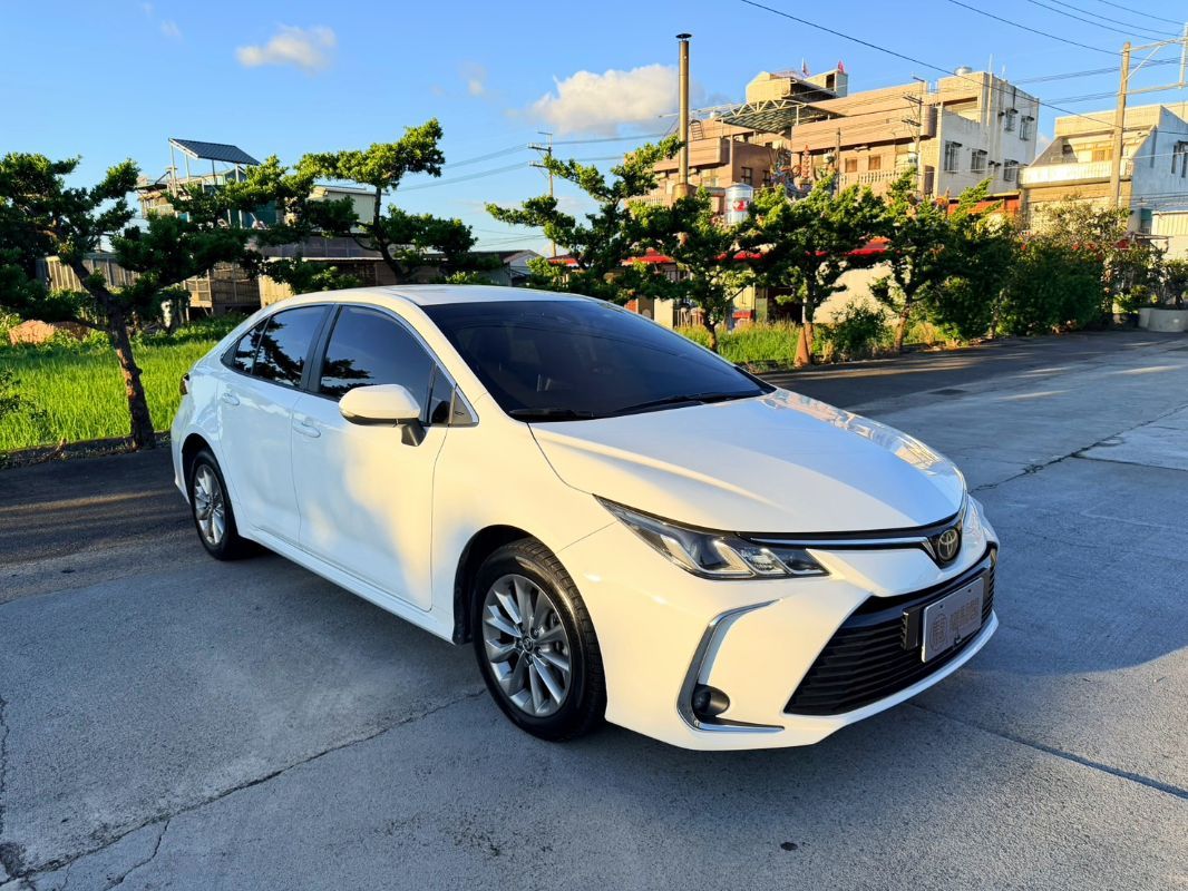 TOYOTA ALTIS 圖 3