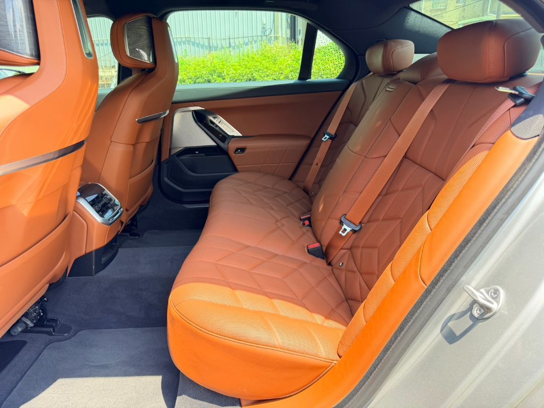 BMW 735I 圖 6