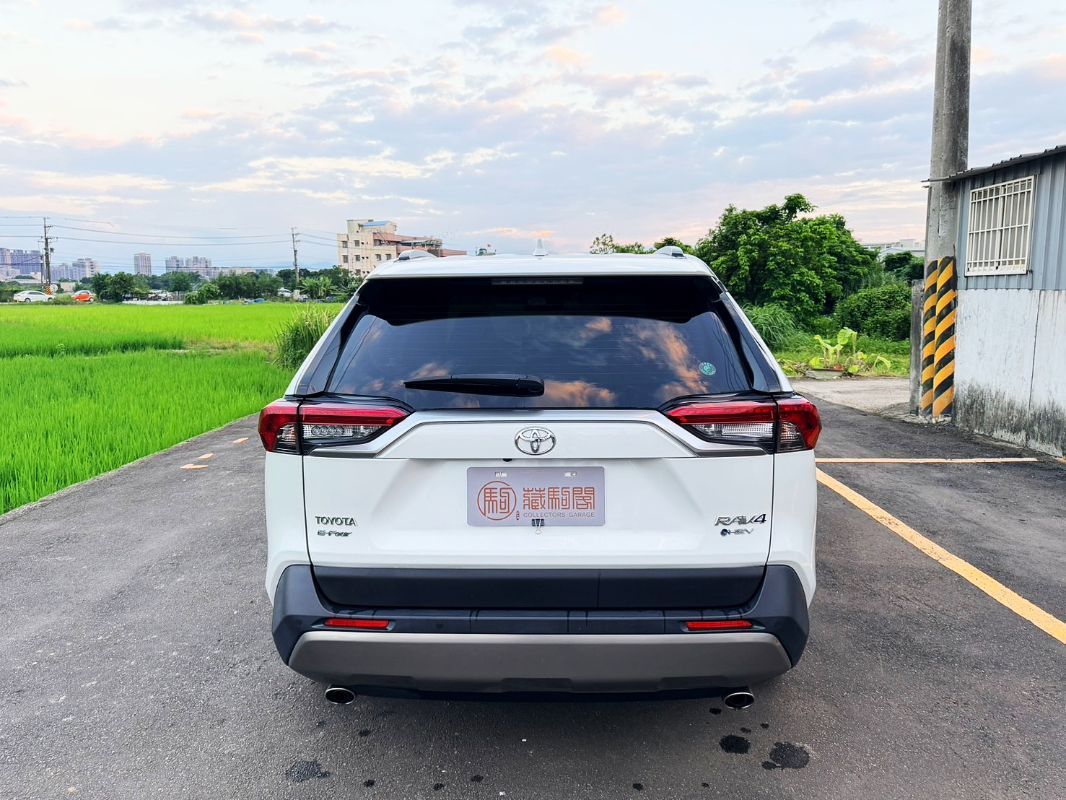 TOYOTA RAV4 HYBRID 圖 14
